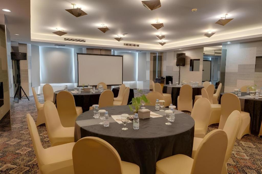Pangeran Hotel 4*